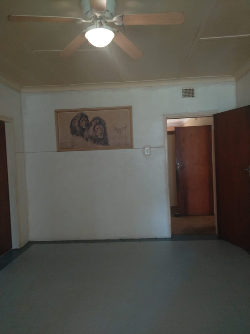 4 Bedroom Property for Sale in Leeudoringstad North West